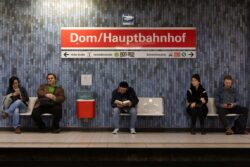 Dom/Hauptbahnhof