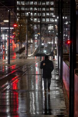 umbrella people