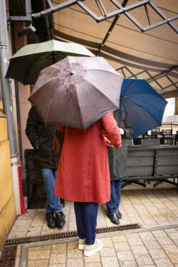 umbrella people